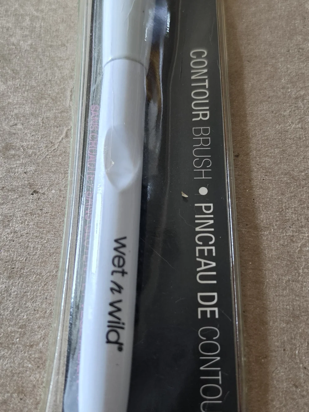 Wet n Wild 4 Piece- White Handle Makeup Brush Set with Pink Bristles -New
